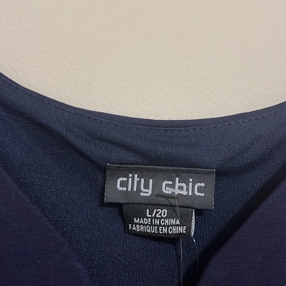 City Chic Dress Cute Girl Elbow sleeve Navy size L/20 NWT - Picture 6 of 11
